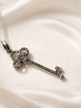 Vintage Sterling CFJ Marcasite Key Pendant with 18” 925 Silver Chain, 3.9 g.